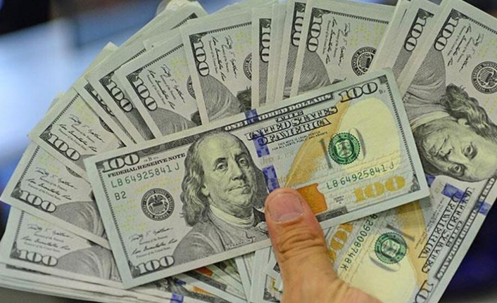 Ekonomist Atilla Yeşilada'dan 'pazartesi dolara dikkat' uyarısı
