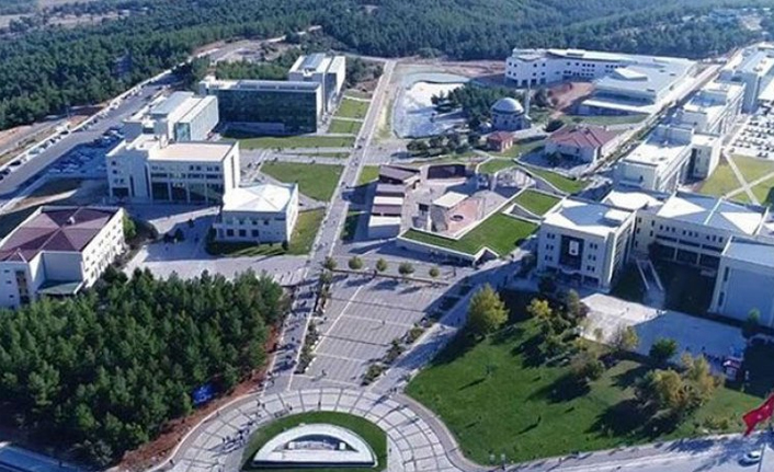 universite yonetiminden bir garip kapatma politikasi bos bolumler gorulmedi